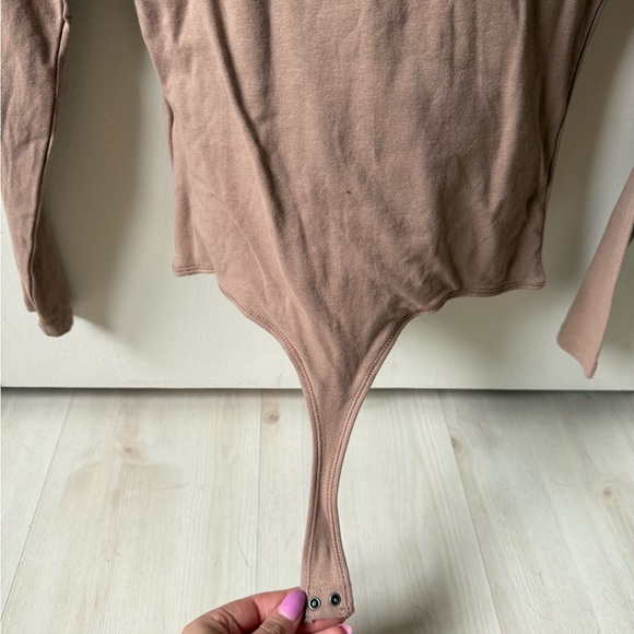 NWT Abercrombie & Fitch Cotton Seamless Fabric Crew Bodysuit - Picture 6 of 6